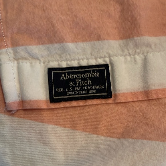 Striped short sleeve button down shirt. Abercrombie & Fitch Men’s XXL. - Picture 6 of 9